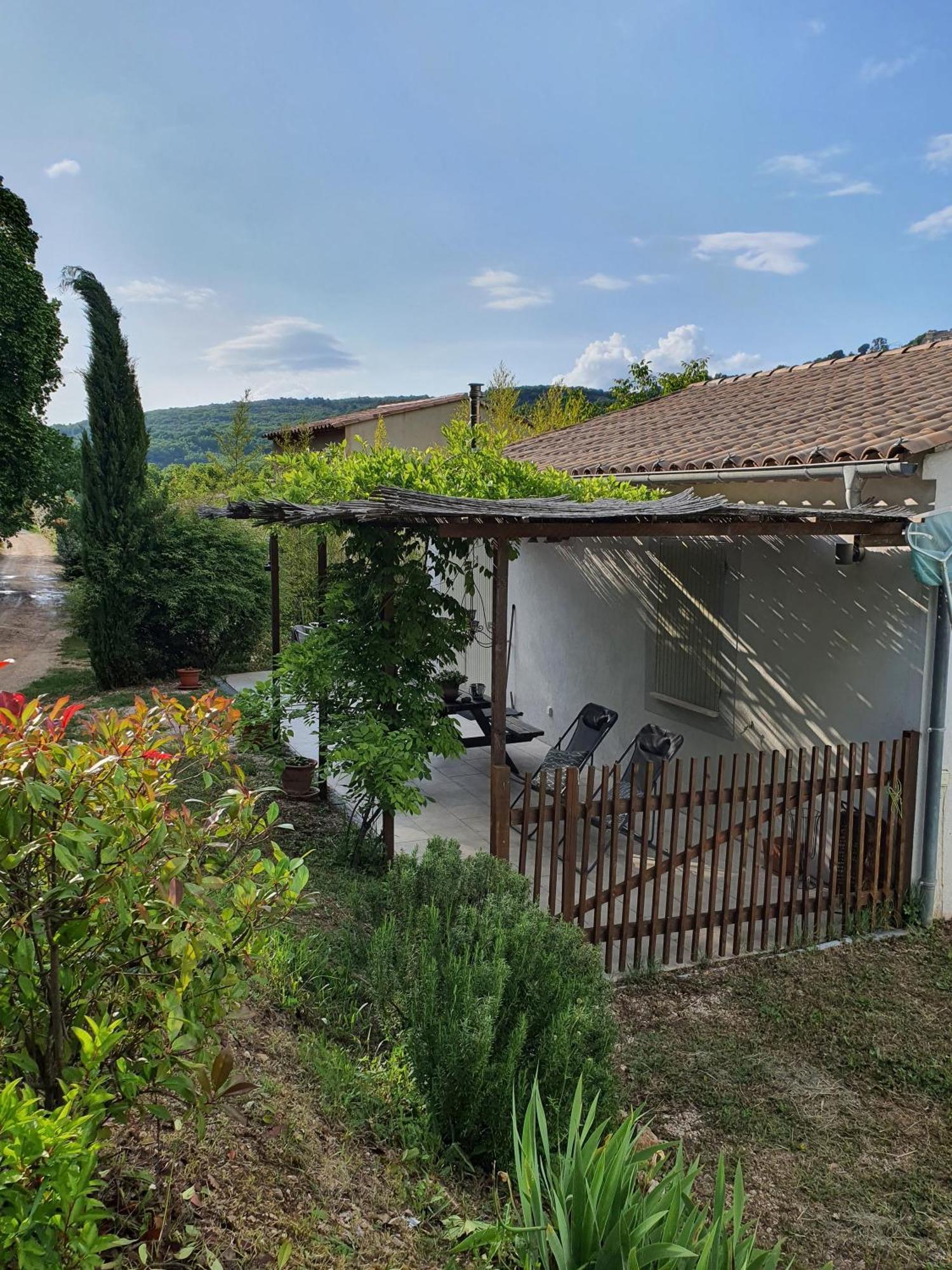 Saint-Martin-de-Castillon Hanna En Luberon - Le Boisset מראה חיצוני תמונה